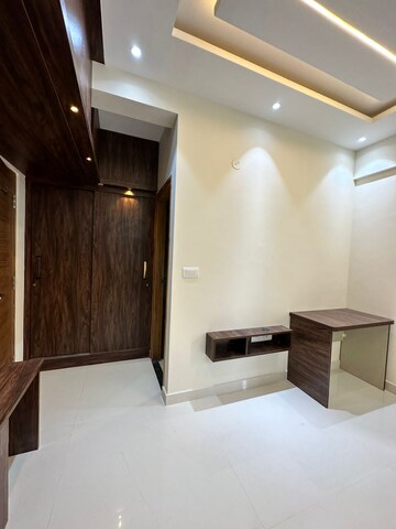 Bedroom in 3 BHK Apartment at Zs V1 Gardenz, Benson Town – for Rent