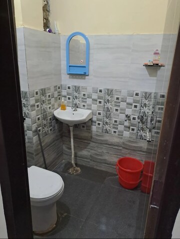 Bathroom in 1 RK Apartment at Wazirabad – for Rent