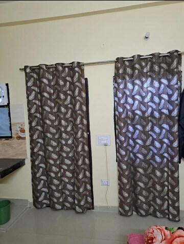 Room in 1 RK Apartment at Wazirabad – for Rent