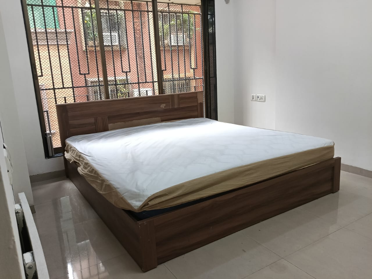 1 BHK + Pooja Room Apartment For Rent in Sindhudurg CHS Sion