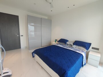 Bedroom in 3 BHK Apartment at Joy Legend, Khar West – for Rent