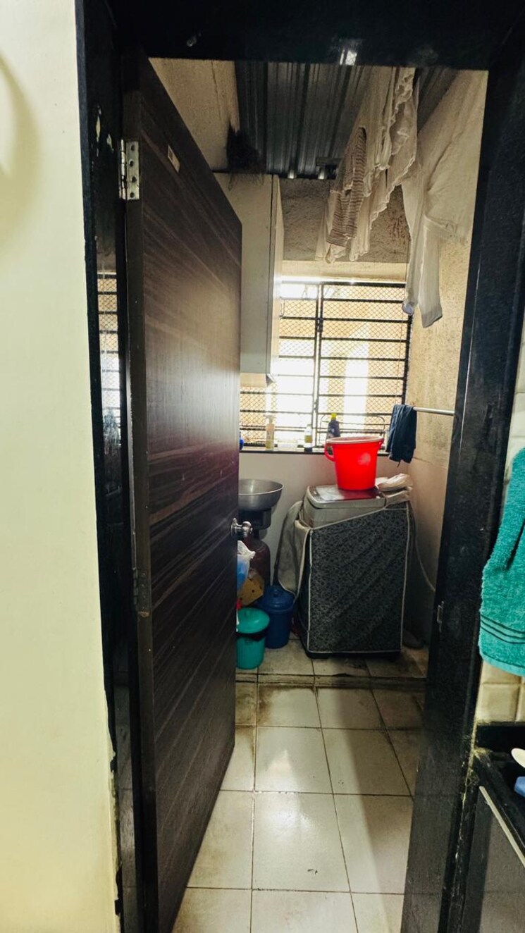 Bathroom, wadhwani-sai-paradise 2 Bedroom 1100 Sq.Ft. Apartment In Punawale Pune 9123202