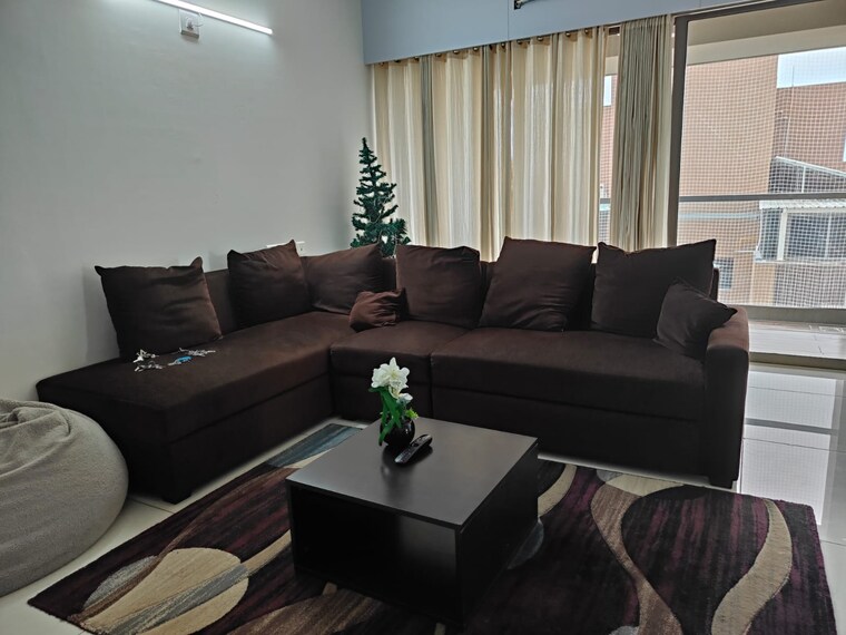 Living Room, vastrapur 4 Bedroom 2200 Sq.Ft. Apartment In Vastrapur Ahmedabad 9123262