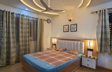Bedroom in 3.5 BHK Apartment at Prestige Lakeside Habitat, Varthur – for Rent