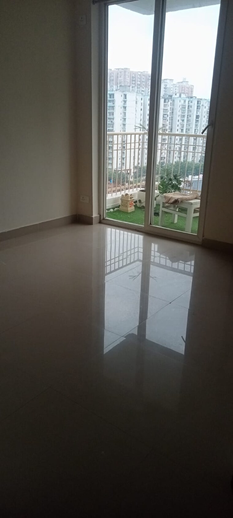 Room, jkg-palm-resort 2 Bedroom 1005 Sq.Ft. Apartment In Raj Nagar Extension Ghaziabad 9123265