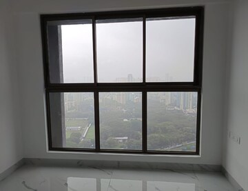 Room in 2 BHK Apartment at South City 1 – for Rent