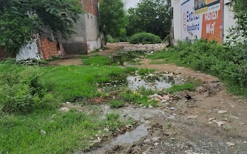 Plot For Sale in Sector 64