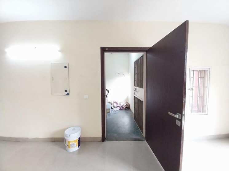 undefined, unitech-woodstock-floors 3 Bedroom 1850 Sq.Ft. Builder Floor In Sector 50 Gurgaon 9123317