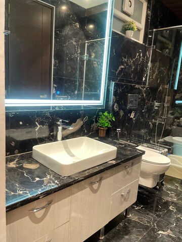 Attached Bathroom in 4 BHK Builder Floor at Dlf Phase iv – for Rent