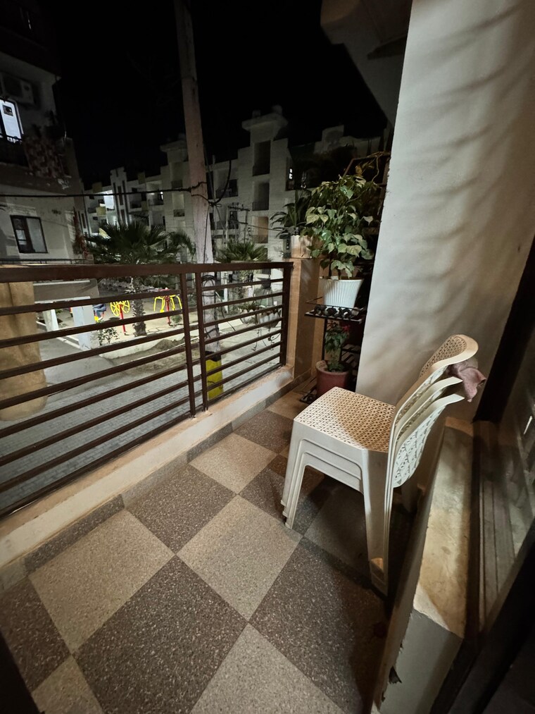 Balcony, dhakoli 3 Bedroom 1200 Sq.Ft. Builder Floor In Dhakoli Zirakpur 9123304