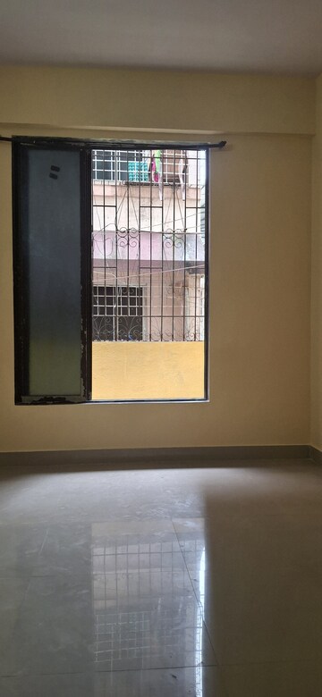 1 BHK Apartment For Rent in Kopar Khairane