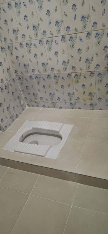 Bathroom in 1 BHK Apartment at Kopar Khairane – for Rent
