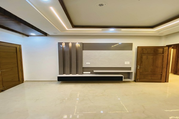 3 BHK + Extra Room Apartment For Rent in Sector 20