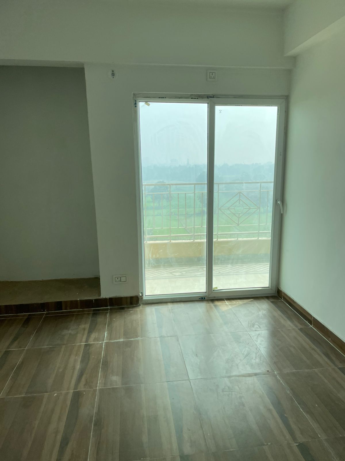 2 BHK Apartment For Sale in Migsun Roof