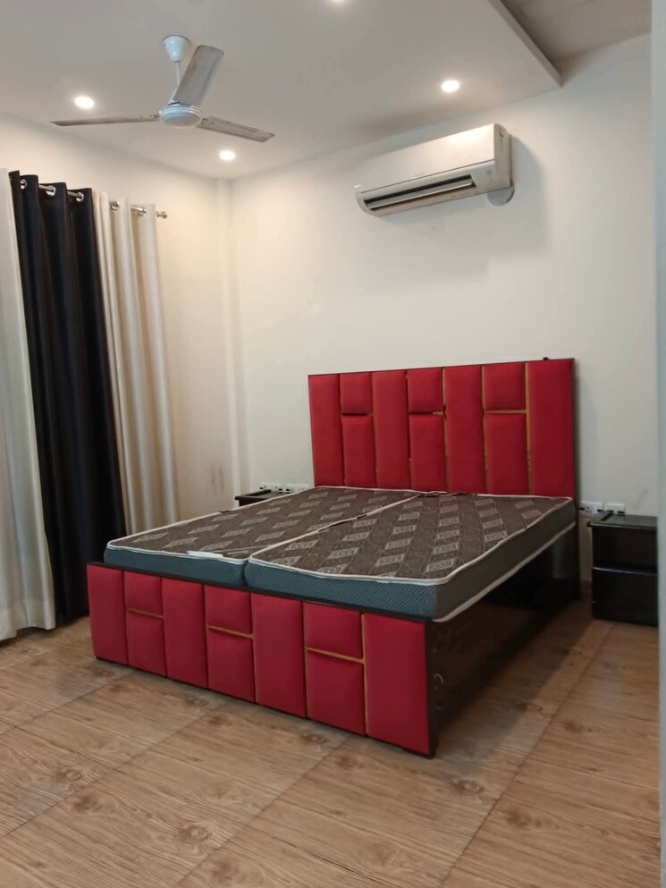 Bedroom, saket 3 Bedroom 1350 Sq.Ft. Builder Floor In Saket Delhi 9123348