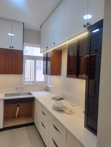 Kitchen in 4 BHK Apartment at Emaar MGF Emerald Hills, Sector 65 – for Rent