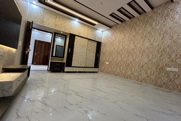 3 BHK + Extra Room Apartment For Rent in Sector 20