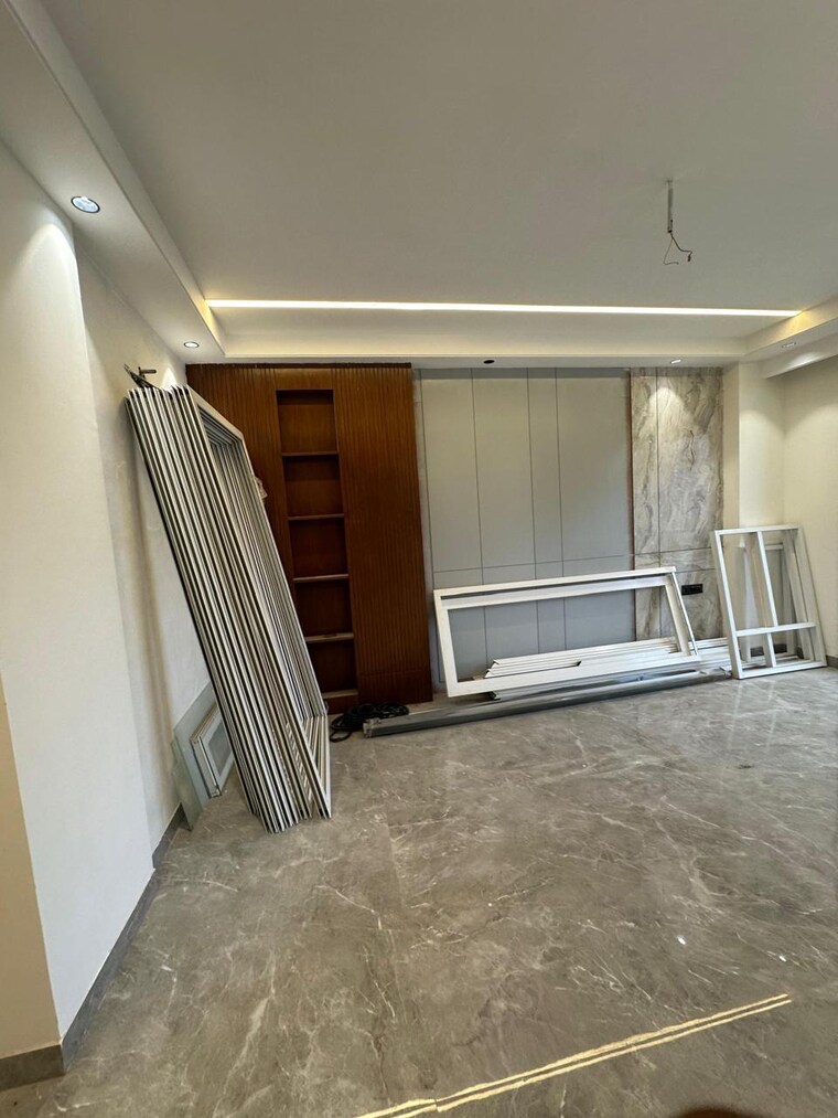 Balcony, ansal-api-versalia 4 Bedroom 270 Sq.Yd. Builder Floor In Sector 67a Gurgaon 9123380