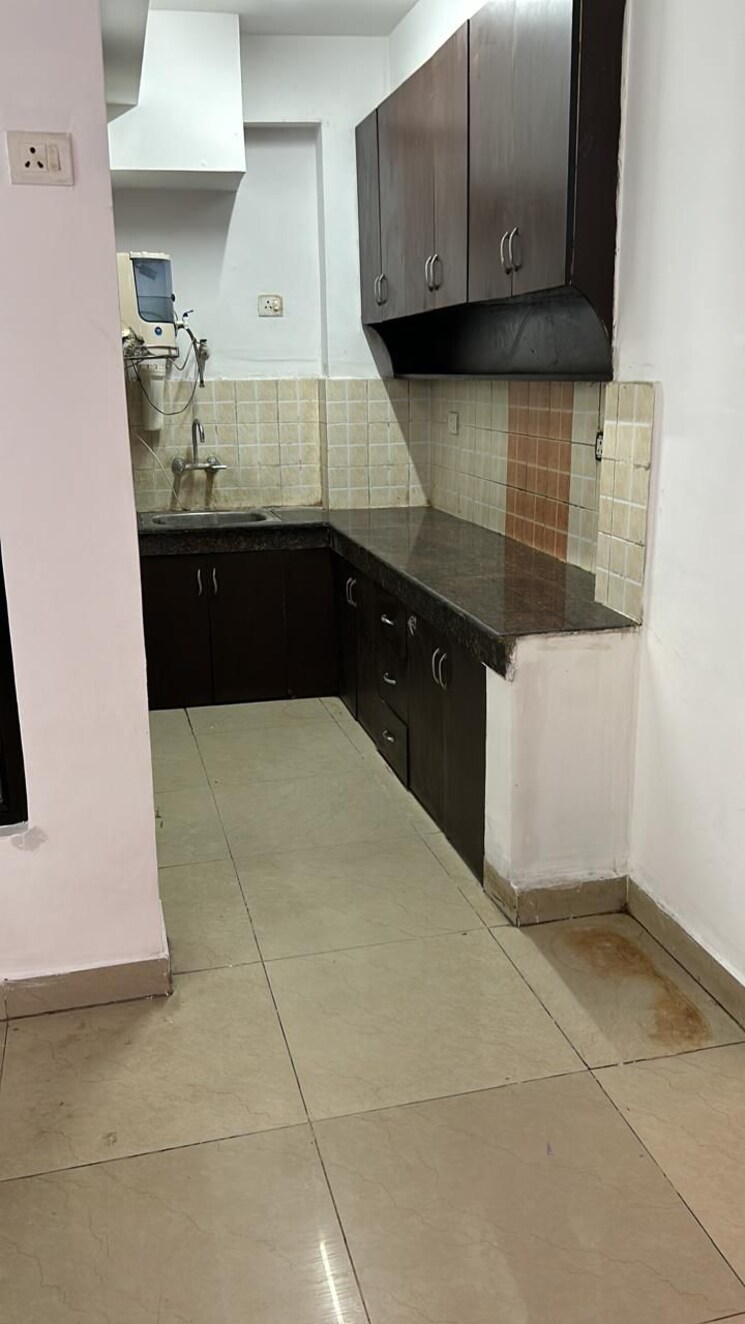 Kitchen, vvip-addresses 2 Bedroom 935 Sq.Ft. Apartment In Raj Nagar Extension Ghaziabad 9123220
