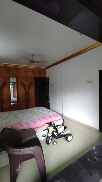 Furnished Amenities in 3 BHK Apartment at Agarwal And Doshi Complex, Vasai West – for Sale