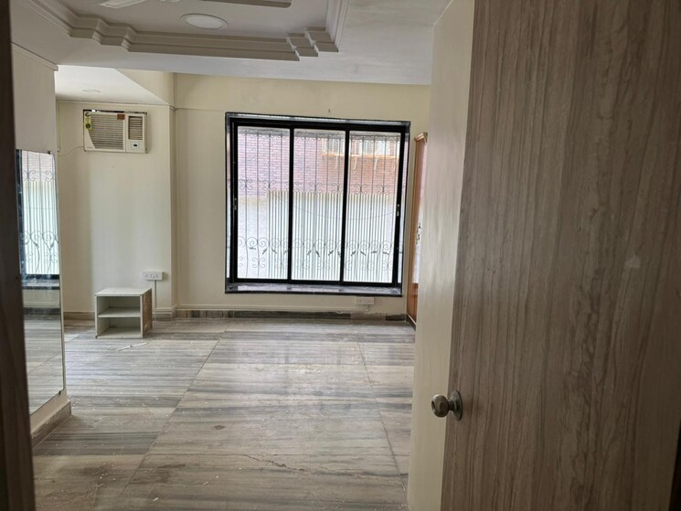 Room, south city 1 3 Bedroom 1300 Sq.Ft. Builder Floor In South City 1 Gurgaon 9123386