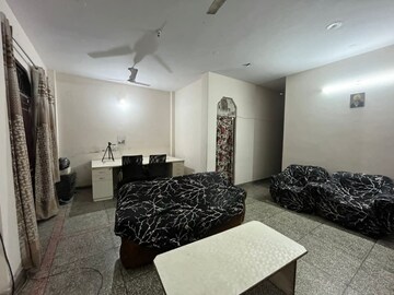 1 BHK Builder Floor For Rent in Saket