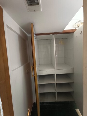Bathroom in 2 BHK Apartment at Hiranandani Glen Croft, Powai – for Rent