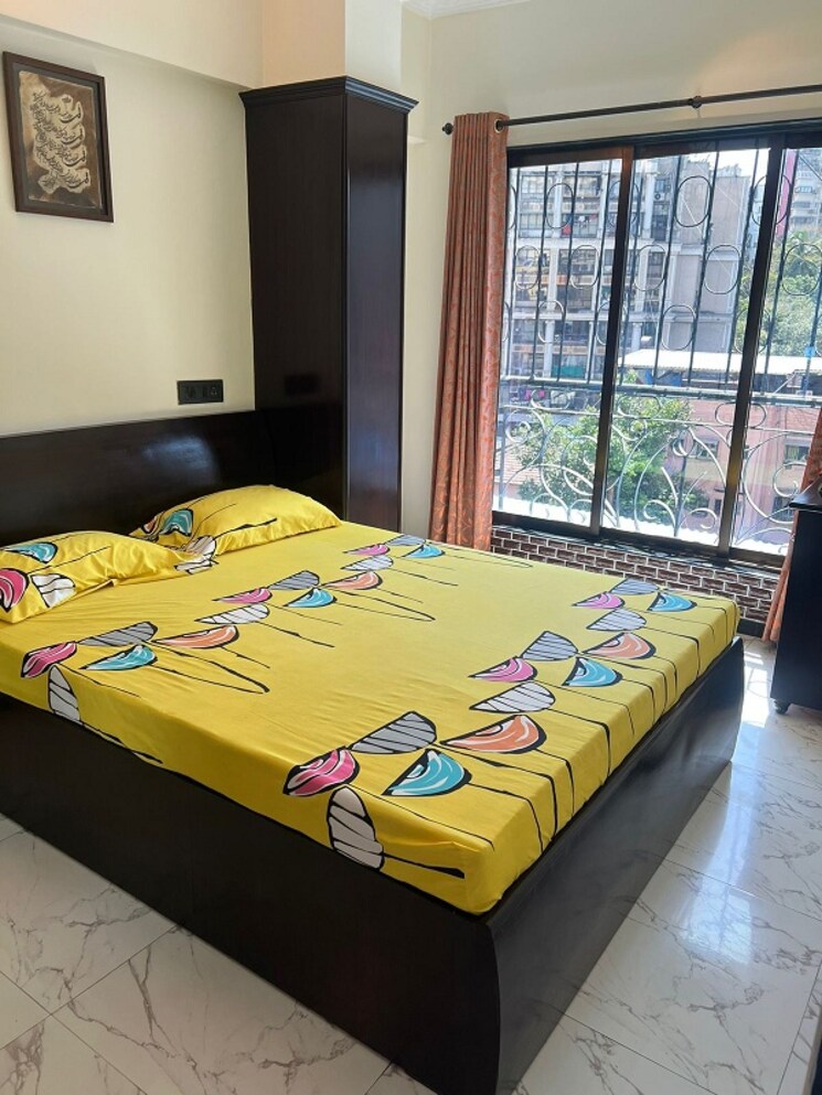 Bedroom, bandra west 2 Bedroom 750 Sq.Ft. Apartment In Bandra West Mumbai 9123489