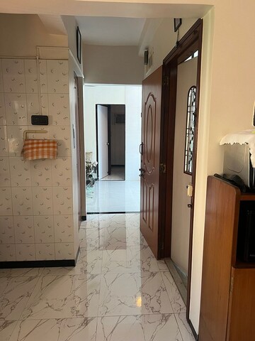  2 BHK Apartment at Bandra West – for Rent