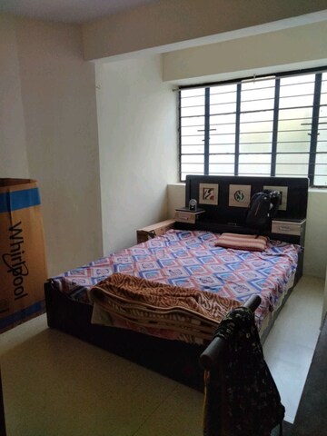 Bedroom in 1 BHK Apartment at Venulaxmi Apartment, Mukund Nagar – for Rent