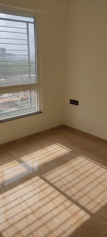 Room in 2 BHK Apartment at VTP Cygnus, Kharadi – for Rent