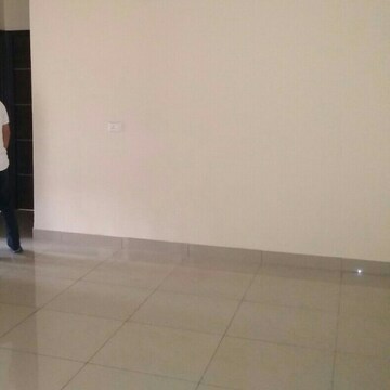 2 BHK Apartment For Rent in Gaur City 2 - 12th Avenue, Sector 16c Greater Noida