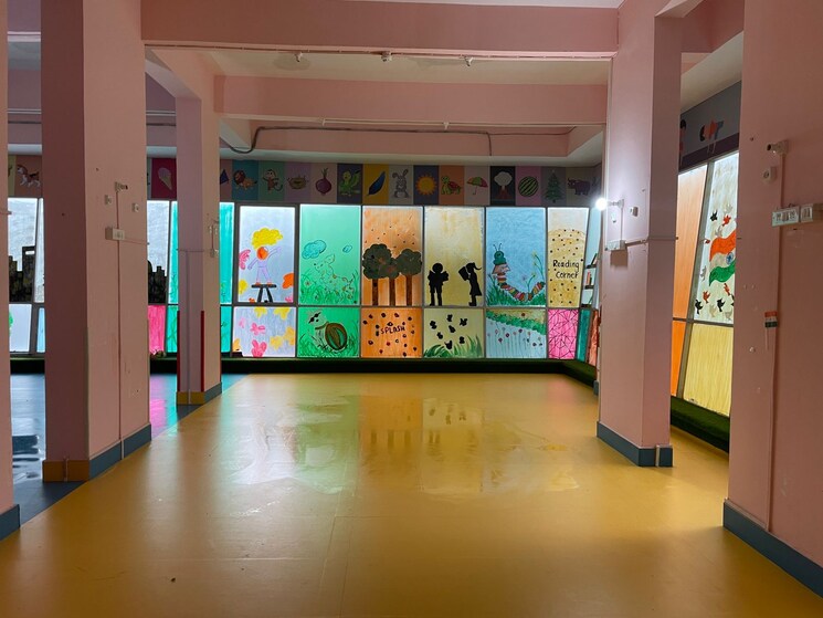 Room, malad-sangata-chs Commercial Office Space 1700 Sq.Ft. In Malad West Mumbai 9123629