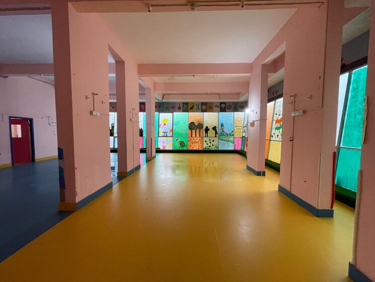 Room, malad-sangata-chs Commercial Office Space 1700 Sq.Ft. In Malad West Mumbai 9123629