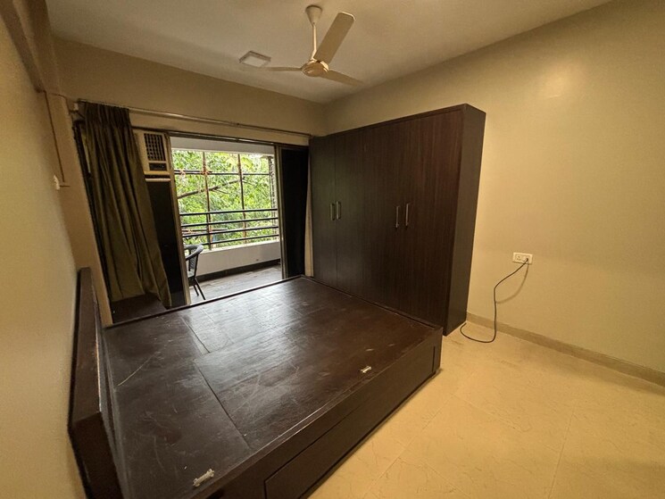 Master Bedroom, poseidon-apartment 3 Bedroom 1150 Sq.Ft. Apartment In Andheri West Mumbai 9124015