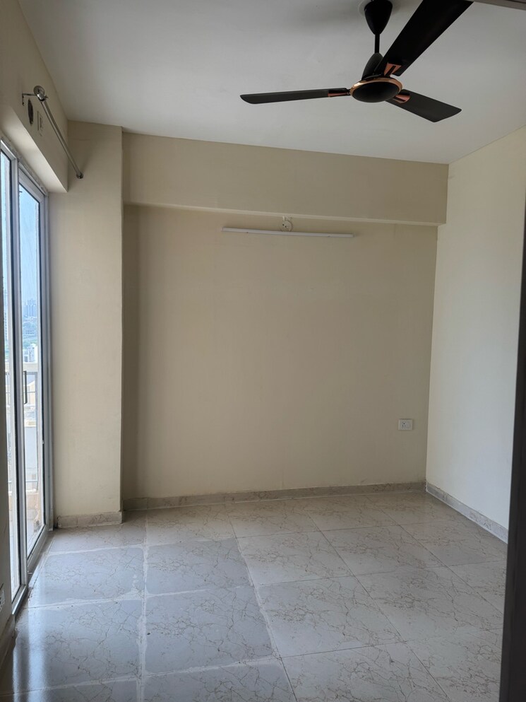 Room, mrg-the-balcony 2 Bedroom 645 Sq.Ft. Apartment In Sector 93 Gurgaon 9123704