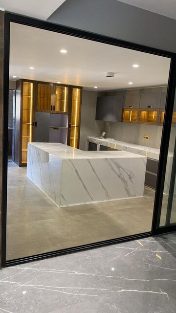 Bathroom in 6+ BHK Villa at Palam Vihar Residents Association, Palam Vihar – for Sale