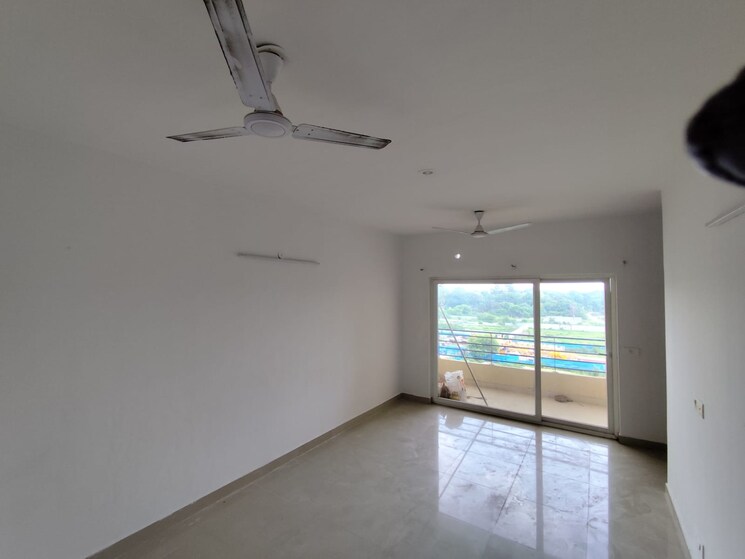 Room, sushant golf city 3 Bedroom 1600 Sq.Ft. Apartment In Sushant Golf City Lucknow 9123851