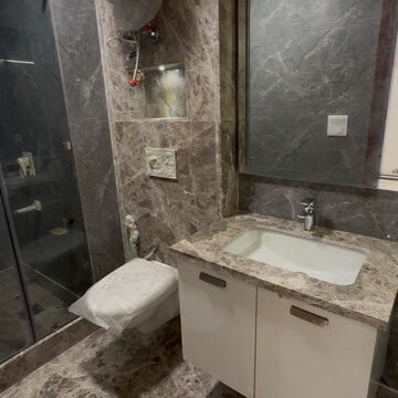 Bathroom in 3 BHK Builder Floor at New Rajinder Nagar – for Sale