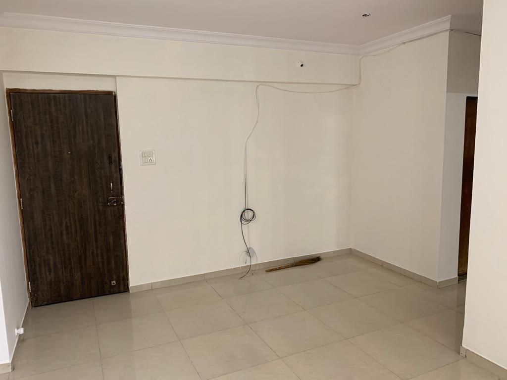 1 BHK + Extra Room Apartment For Rent in HDIL Dreams