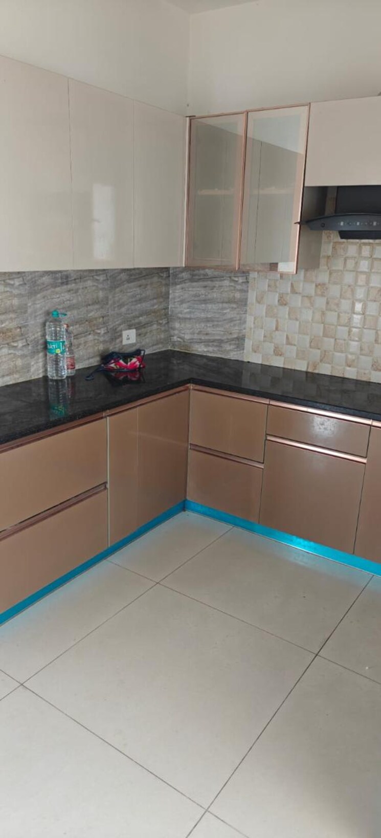 Kitchen, shapoorji-pallonji-joyville-gurgaon 3 Bedroom 1852 Sq.Ft. Apartment In Sector 102 Gurgaon 9123889