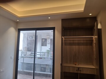 Building Lobby in 3 BHK Builder Floor at Sector 46 – for Sale