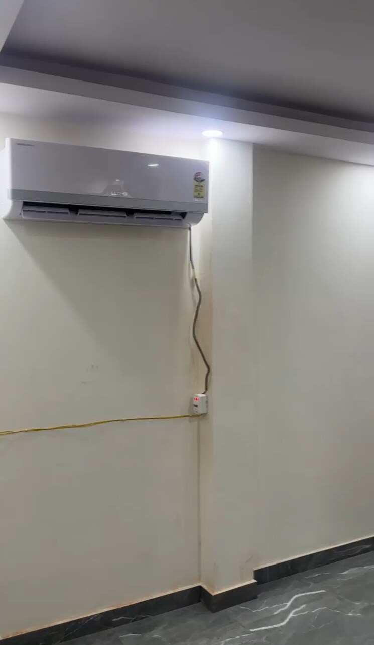 Living Room, new ashok nagar 1.5 Bedroom 500 Sq.Ft. Builder Floor In New Ashok Nagar Delhi 9123983