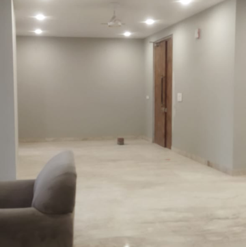 Room in 4 BHK Builder Floor at Eros Rosewood City, Rosewood City – for Rent