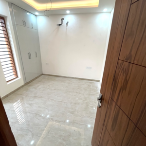 Master Bedroom in 4 BHK Builder Floor at Sector 11 – for Sale