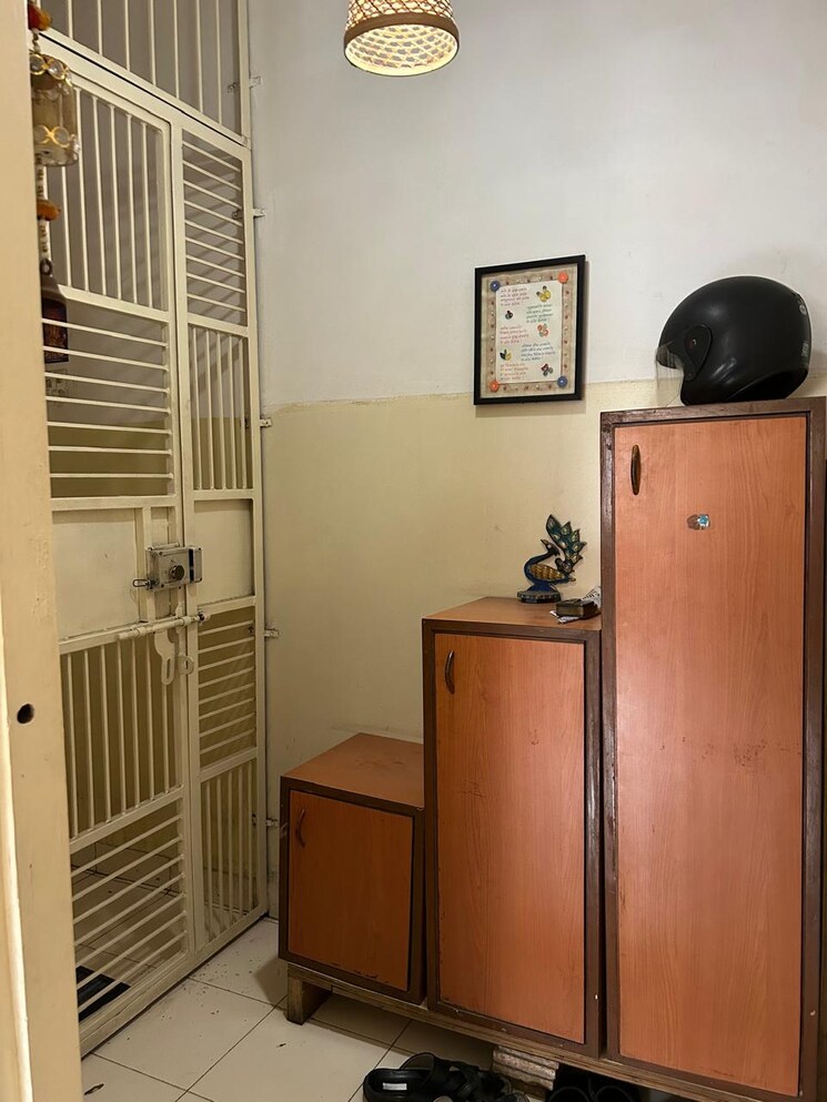 Living Room, ganesh-apartment-narayan-peth 1 Bedroom 750 Sq.Ft. Apartment In Narayan Peth Pune 9123917