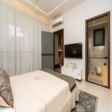 Bedroom in 5 BHK Villa at Casagrand Laurels, Navallur – for Sale