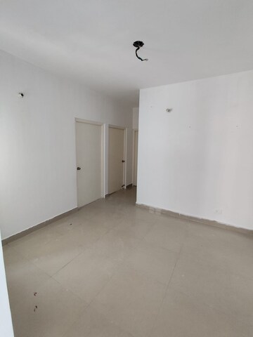 Room in 3 BHK Apartment at Pardos Okas Residency, Sushant Golf City – for Sale