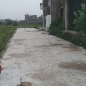 Room in  Plot at Sultanpur Road – for Sale