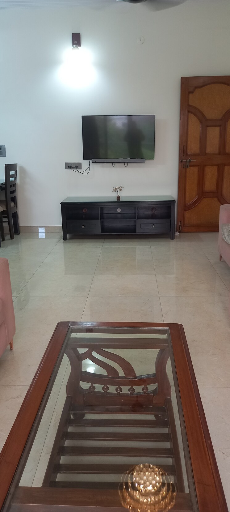 Living Room, ip extension 2 Bedroom 1400 Sq.Ft. Apartment In Ip Extension Delhi 9124098